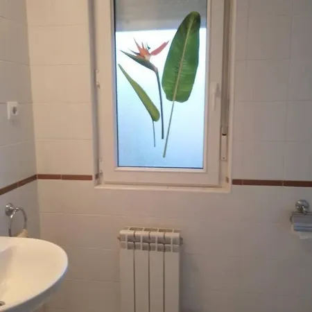 Apartamento En La Playa Mogro Con Parking Privado * Miengo