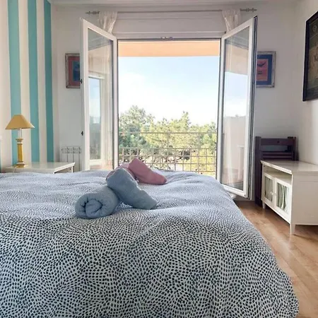 Apartamento En La Playa Mogro Con Parking Privado Miengo